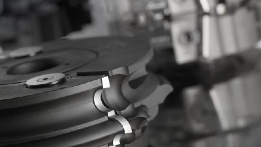 The Art of Precision Cutting with Freud Tools